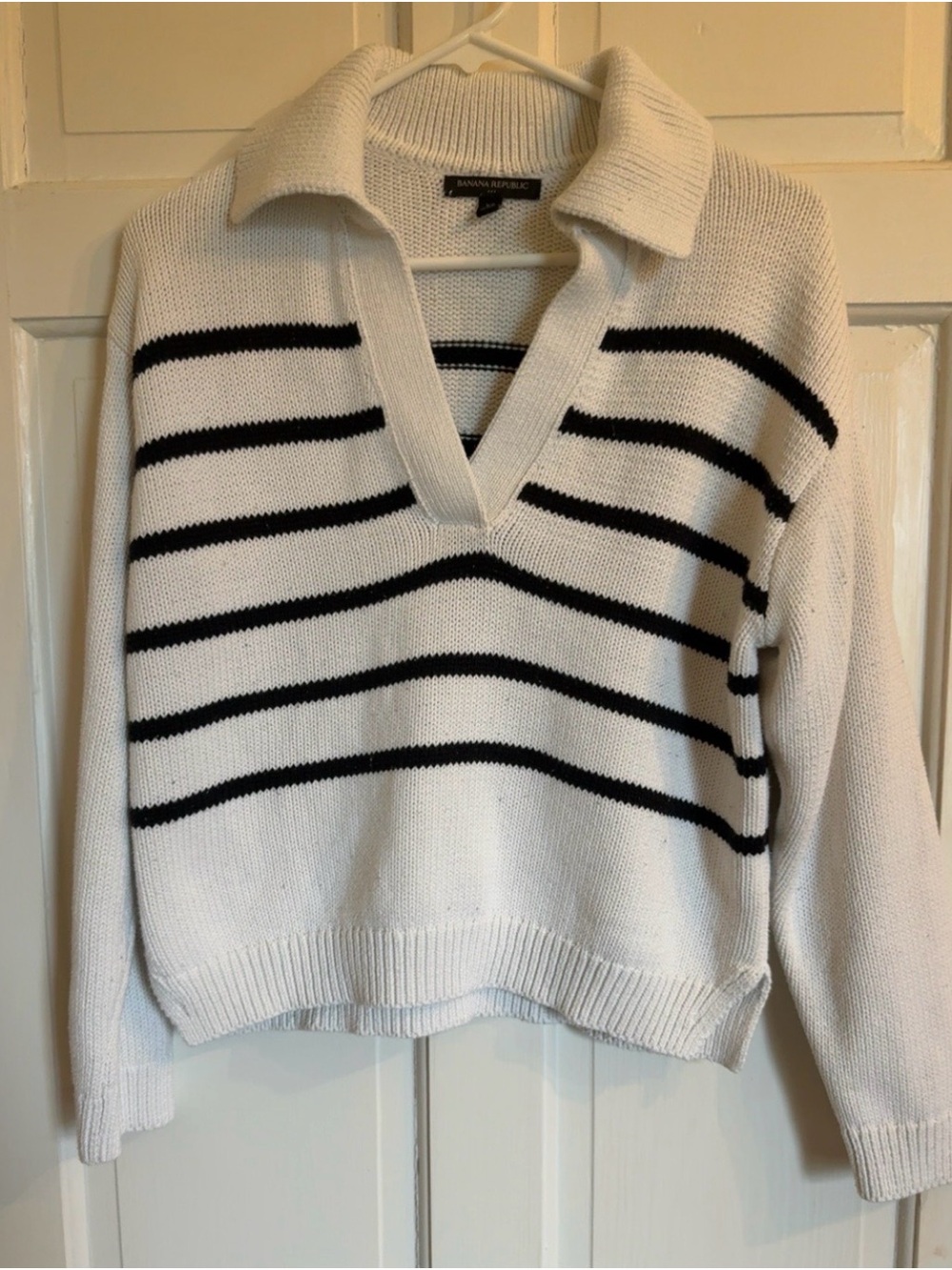 Banana Republic White Sweater with Black Stripes V-Neck Collar